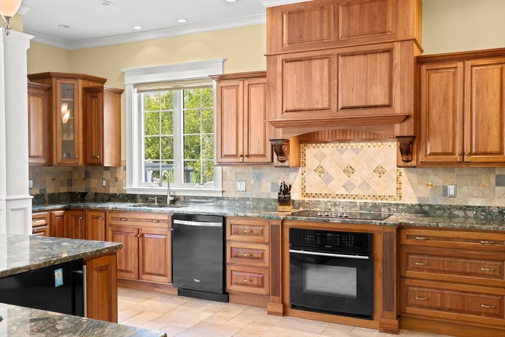Single Family Residence at 33 Moniz Drive, Westport MA 02790, photo 18 of 42