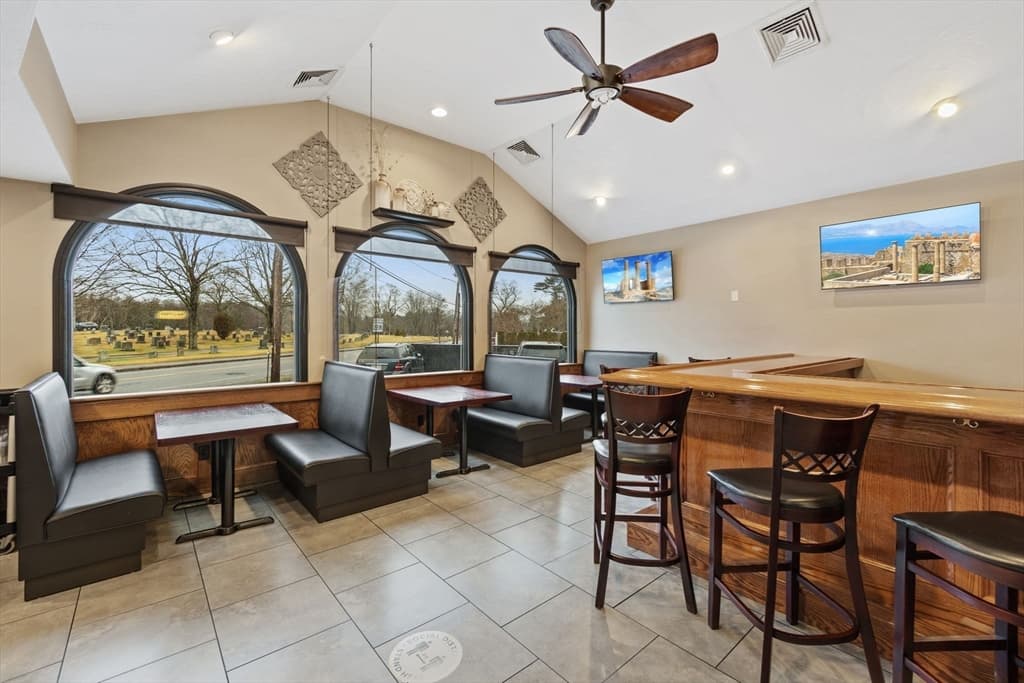 Business Opportunity at 275 North Main Street, West Bridgewater MA 02379, photo 27 of 36
