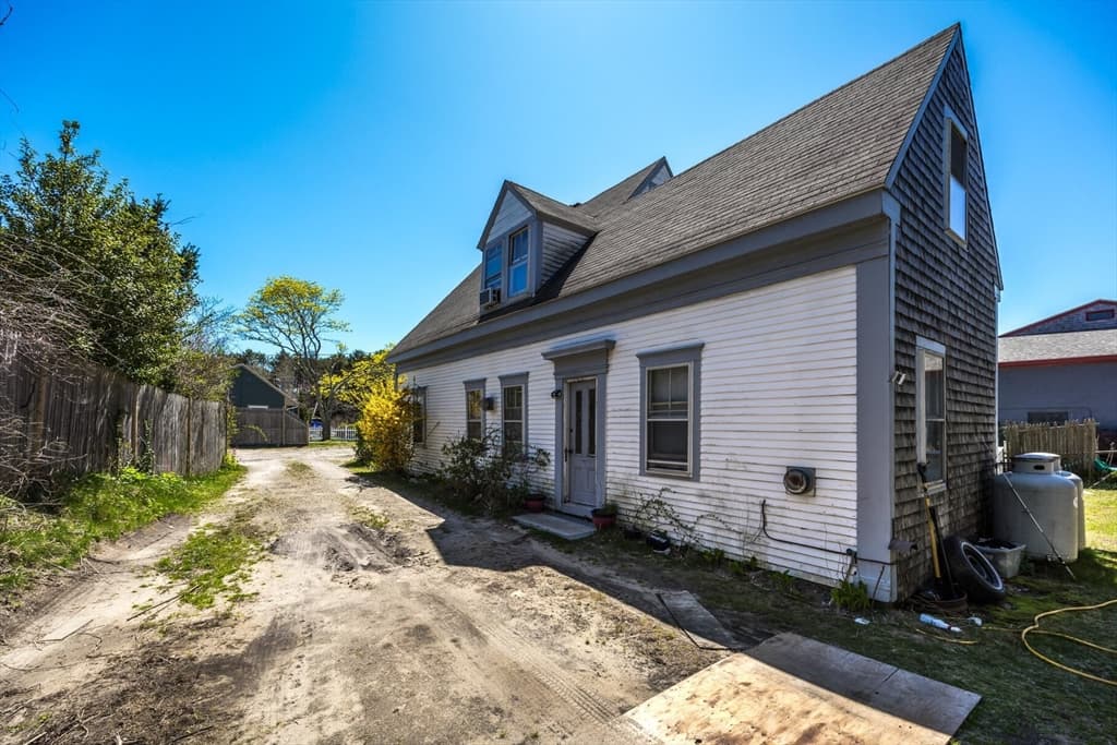 37 D Court Street, Provincetown MA 02657 photo 2