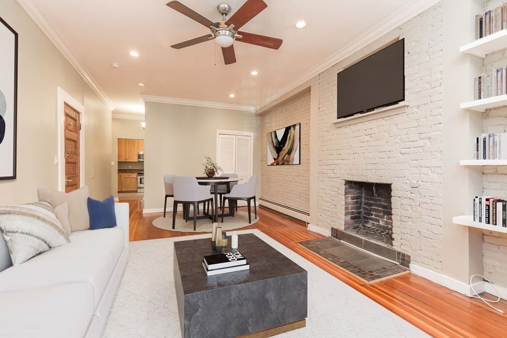 Condominium at 15 Blackwood # 2, Boston MA 02115, photo 2 of 11