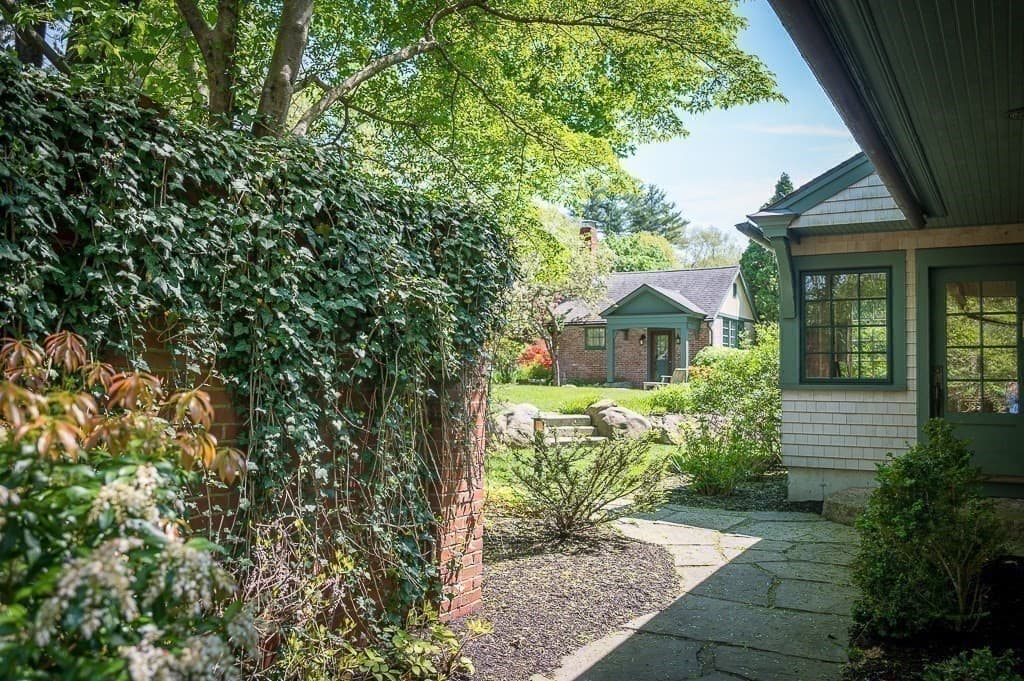 Single Family Residence at 99 Essex Street, Hamilton MA 01982, photo 28 of 42