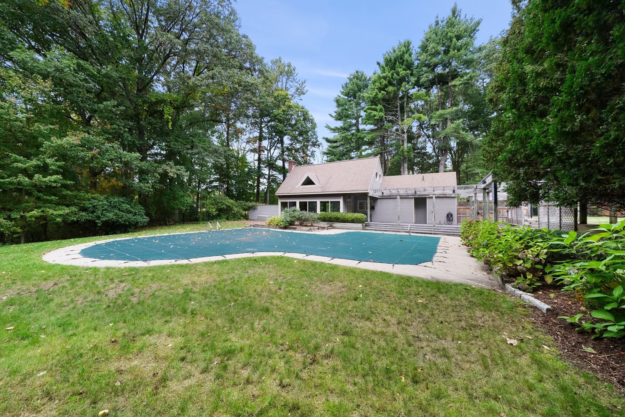 Condominium at 18 Phillips Pond Rd # 18, Natick MA 01760, Natick, photo 37 of 41