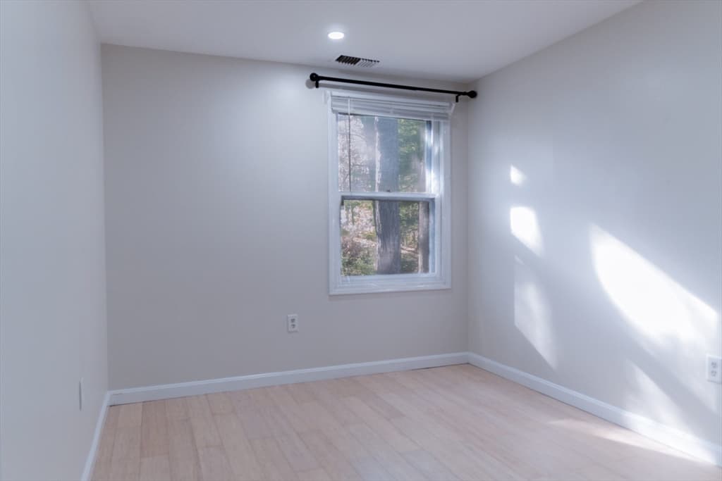 Single Family Residence at 24 Little John Rd, Falmouth MA 02536, photo 22 of 34