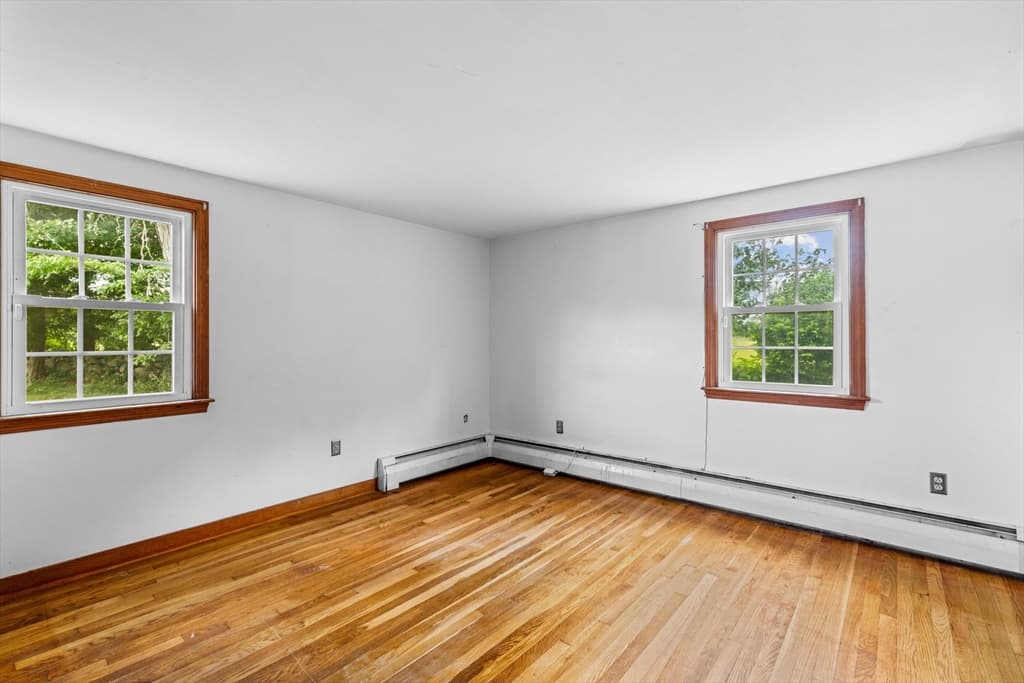 Single Family Residence at 8 North St, Bridgewater MA 02324, Bridgewater, photo 13 of 40