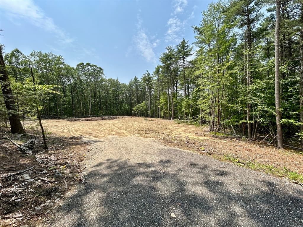 5 Pine Woods Ln, Sterling MA 01564 photo 11