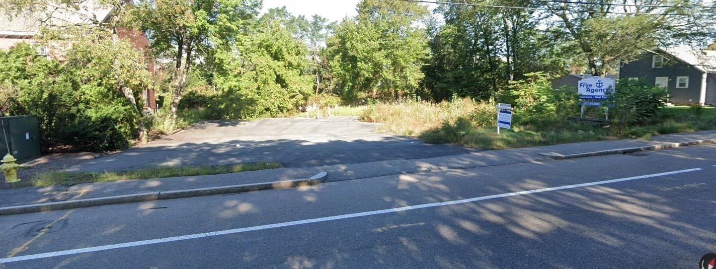 Commercial at 1579 Washington Street, Braintree MA 02184, photo 4 of 12