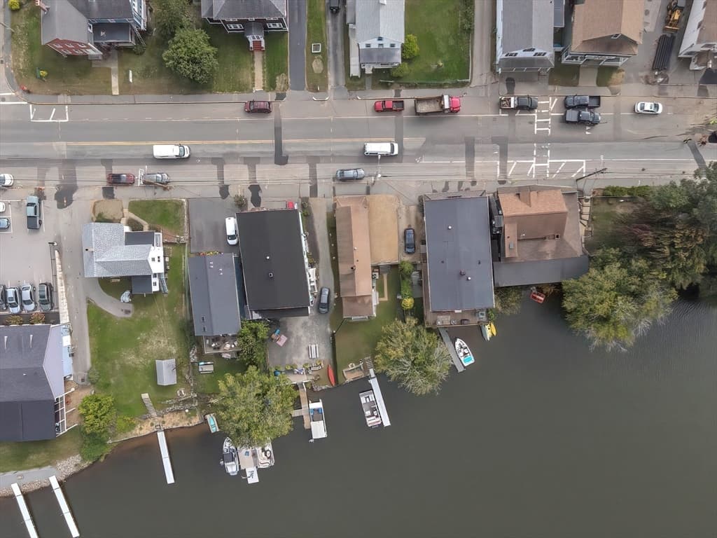 4 Family - 4 Units Up/Down at 294 E Main St, East Brookfield MA 01515, photo 11 of 41