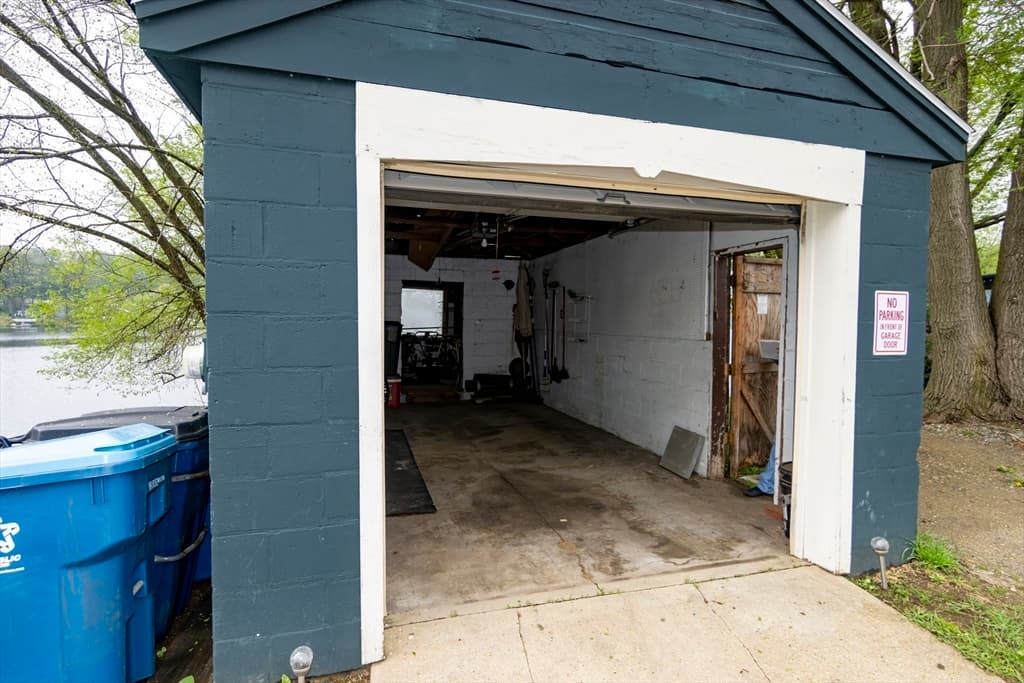 Commercial Sale at 294 E Main St, East Brookfield MA 01515, photo 6 of 42