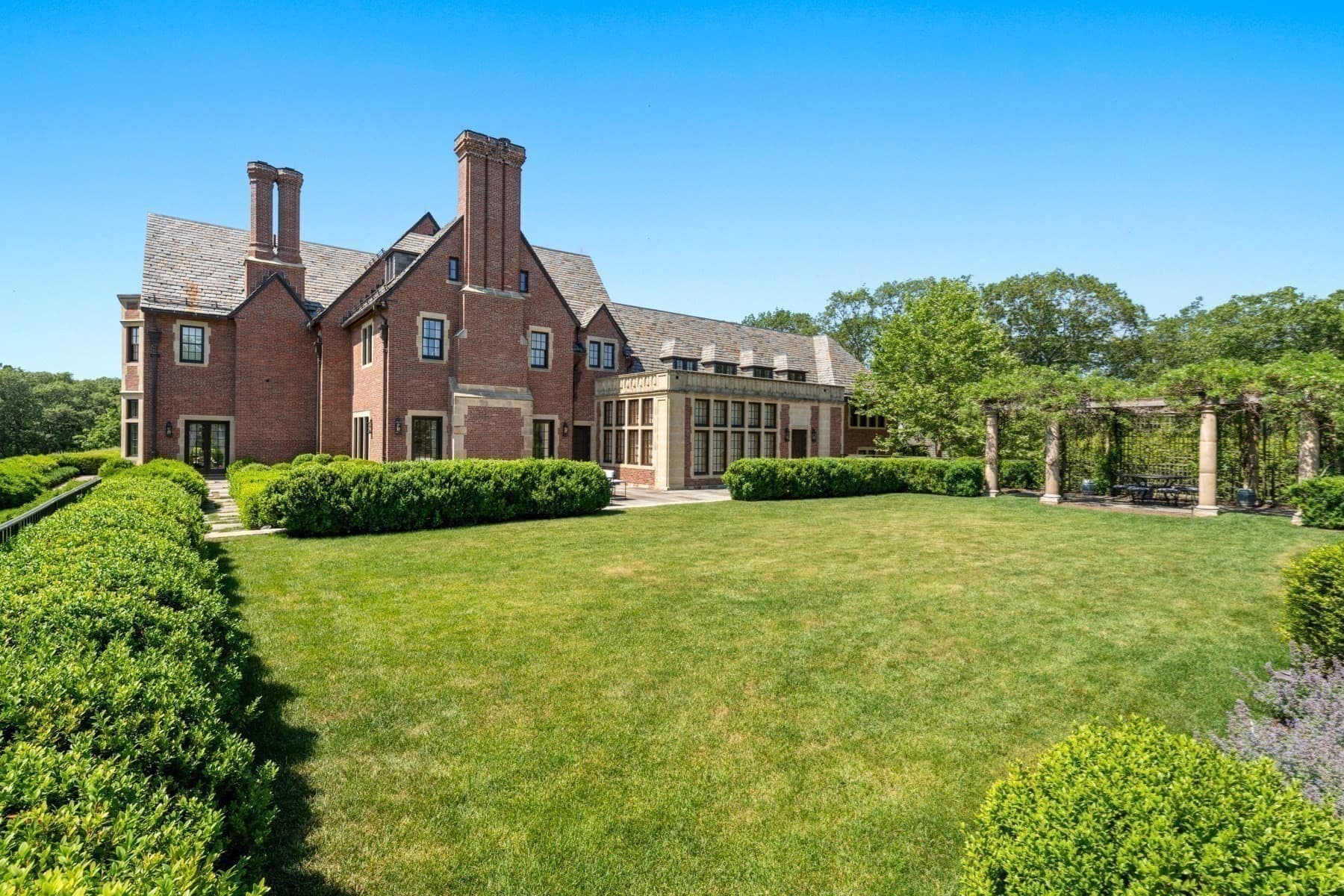 Single Family Residence at 4 Willow Road, Weston MA 02493, Weston, photo 34 of 42