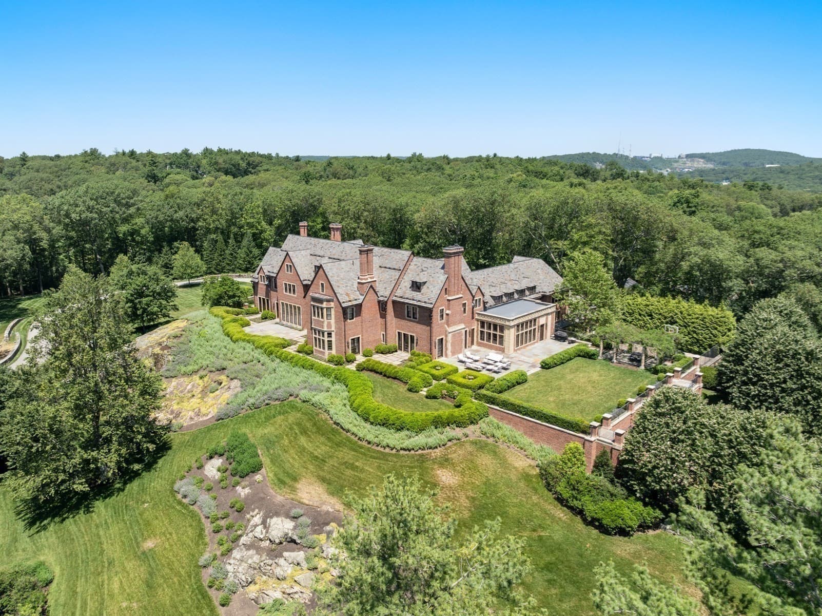Single Family Residence at 4 Willow Road, Weston MA 02493, Weston, photo 41 of 42