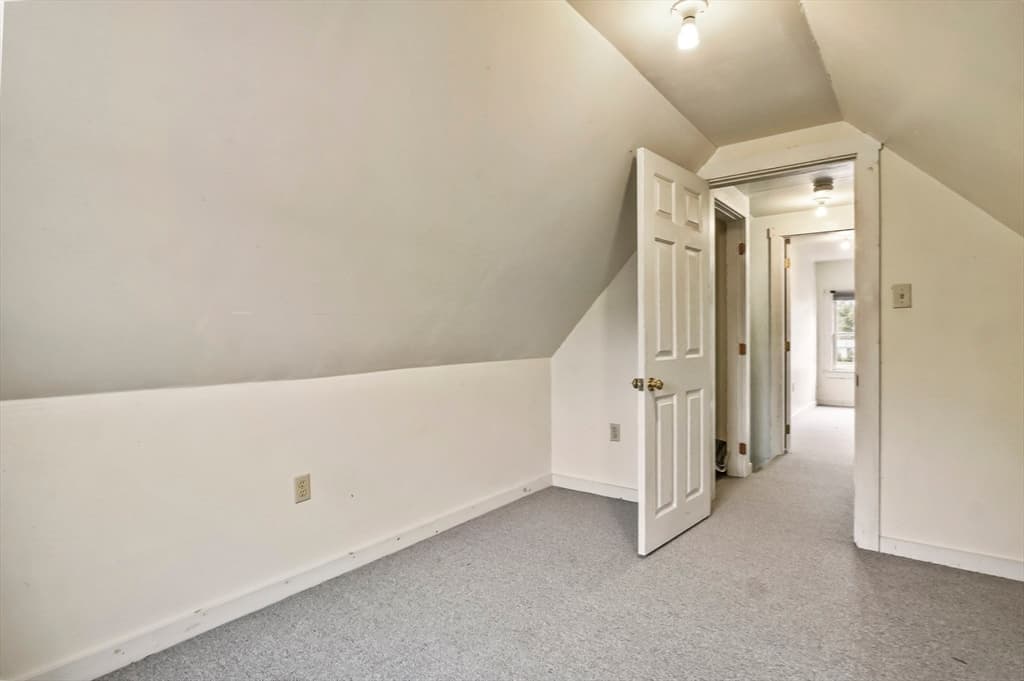 Commercial Sale at 182 State St, Newburyport MA 01950, photo 30 of 34