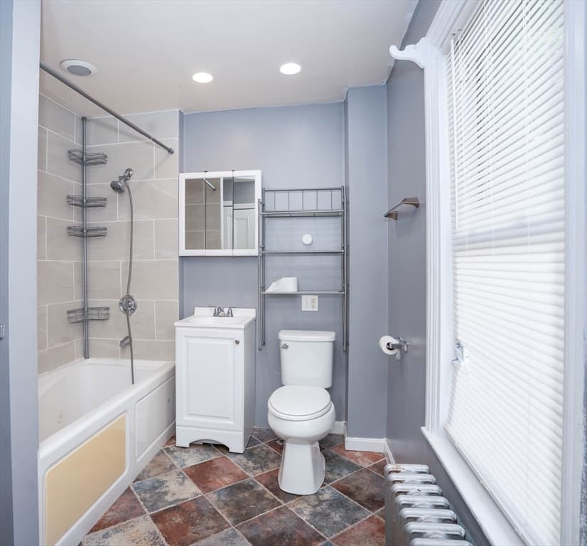 Single Family Residence at 211 Copeland St, Quincy MA 02169, photo 25 of 40