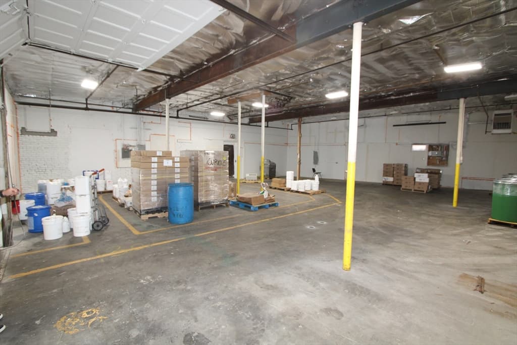 Commercial Sale at 7 Henry St, Worcester MA 01604, Worcester, photo 9 of 26