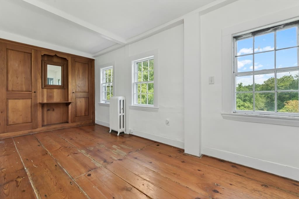 Single Family Residence at 10 Reiling Pond Rd, Lincoln MA 01773, Lincoln, photo 9 of 24
