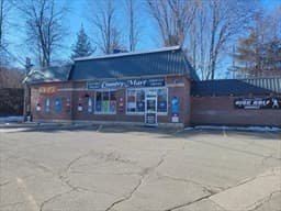 49 Main St, Athol MA 01331