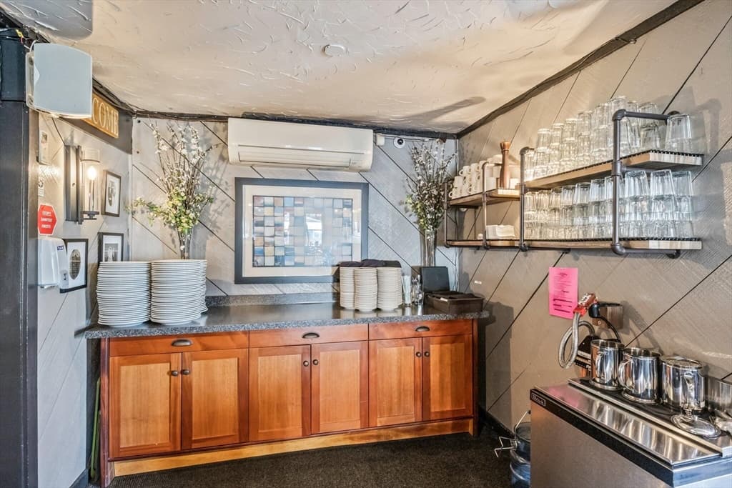 Commercial Sale at 539 Commercial Street Unit 1, Provincetown MA 02657, photo 19 of 35