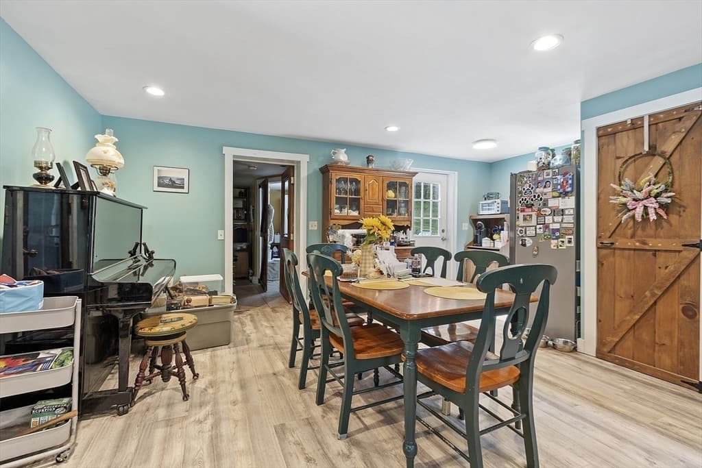 610 South Main St., Orange MA 01364 photo 5