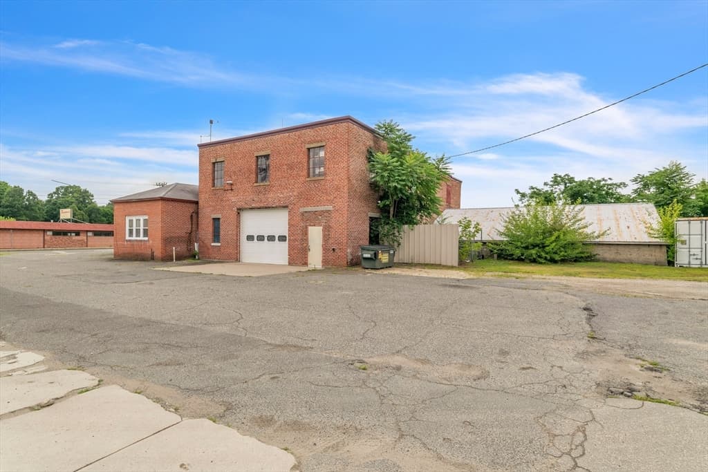 Commercial Sale at 2019 Bridge St, Palmer MA 01080, photo 5 of 12
