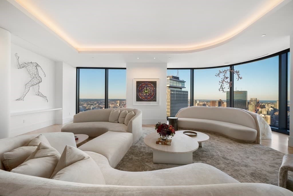 Condominium at 1 Dalton St, Boston MA 02199, Boston, photo 3 of 28