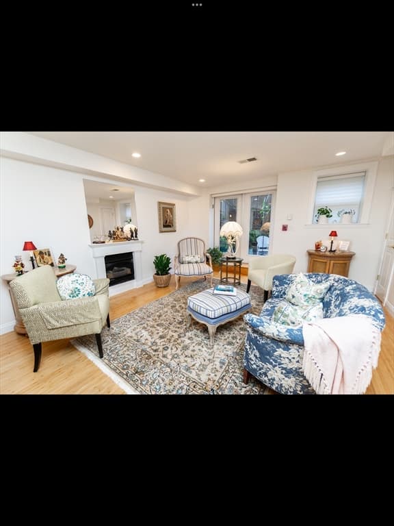 Condominium at 19 Worcester Sq # 1, Boston MA 02118, photo 24 of 35