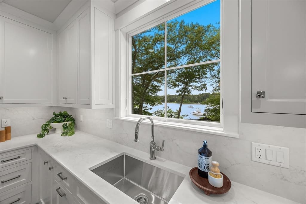 640 Poponessett Rd, Barnstable MA 02635 photo 23