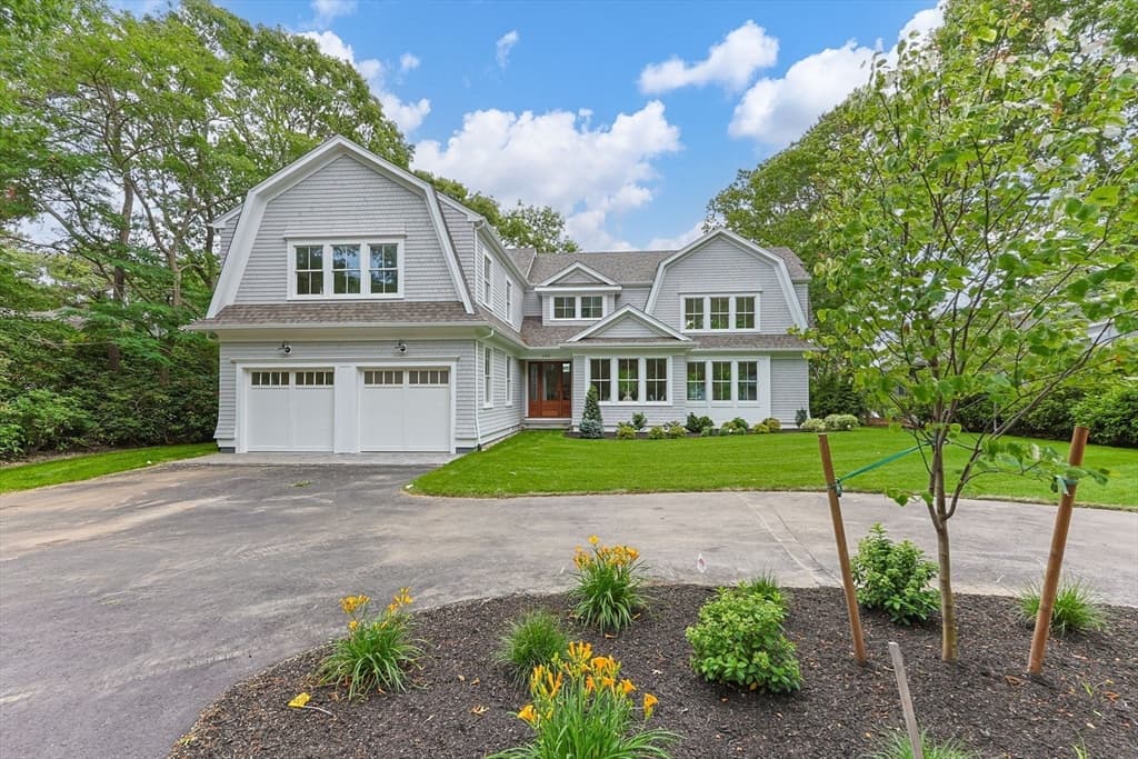640 Poponessett Rd, Barnstable MA 02635 photo 2