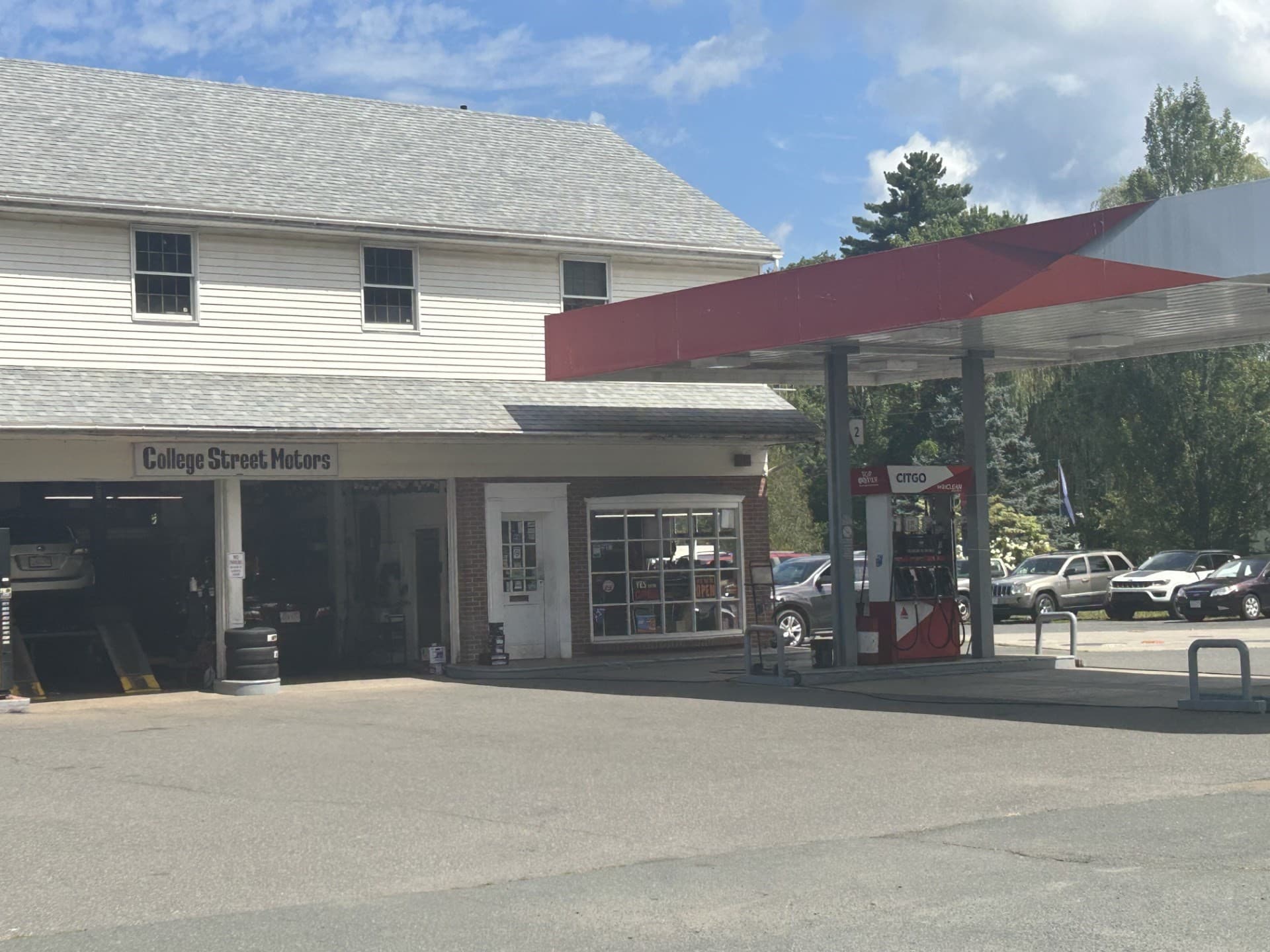 Commercial Sale at 260 College St., Amherst MA 01002, Amherst, photo 3 of 3