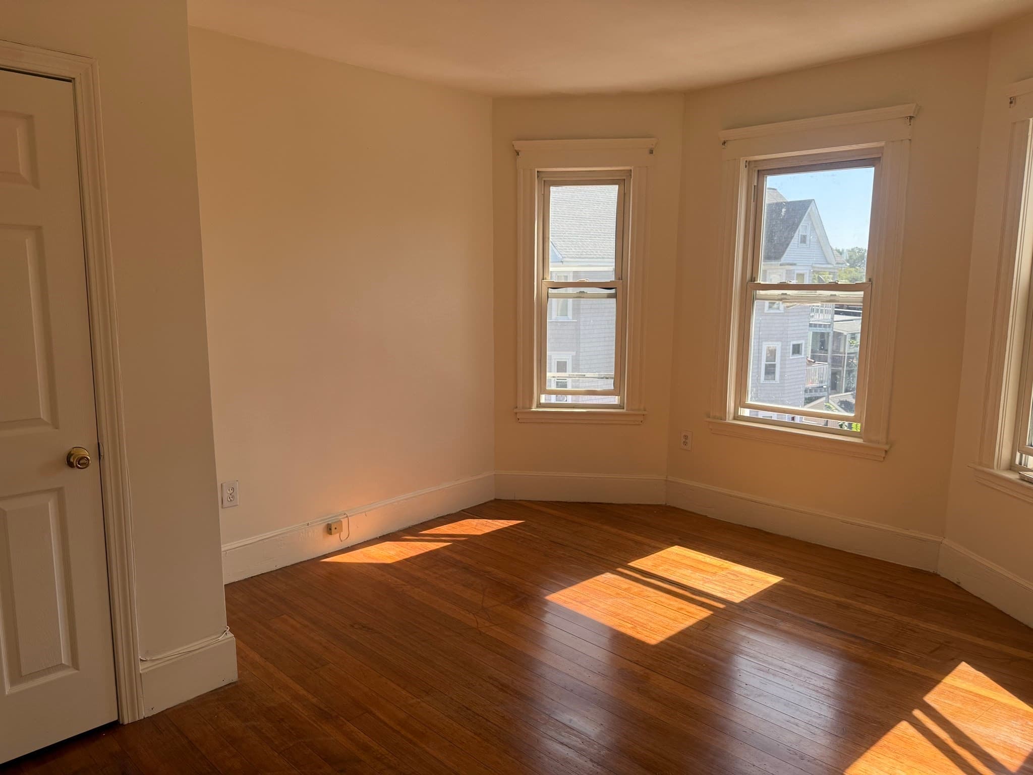3 Family at 29 Torrey St, Boston MA 02124, Boston, photo 27 of 31