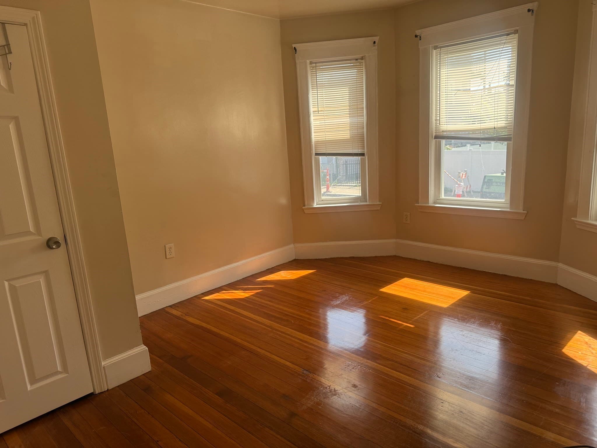 3 Family at 29 Torrey St, Boston MA 02124, Boston, photo 22 of 31