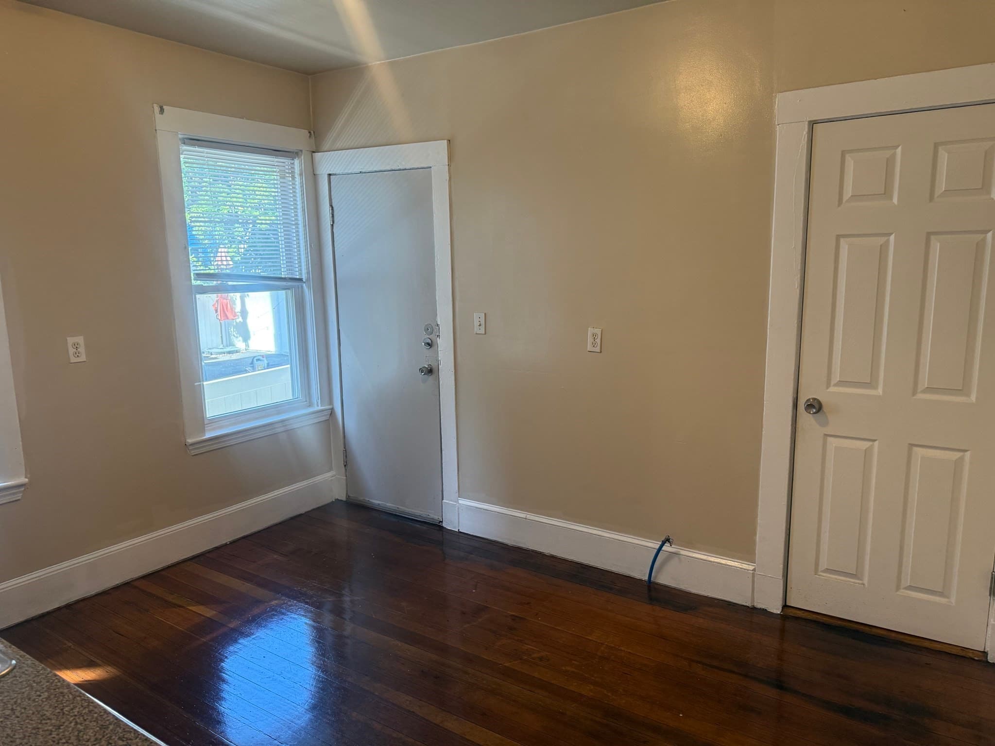 3 Family at 29 Torrey St, Boston MA 02124, Boston, photo 7 of 31