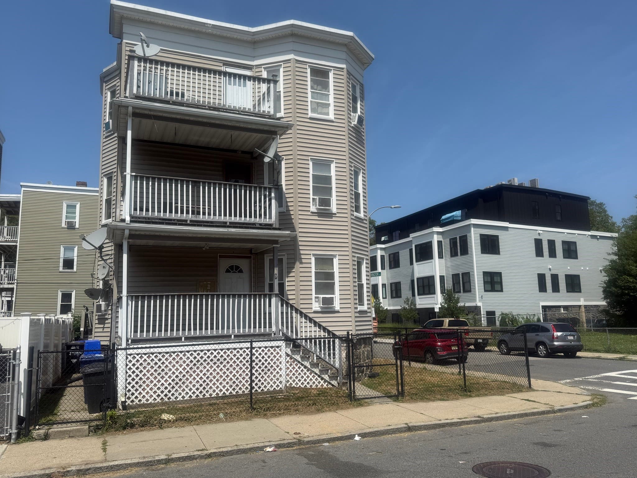 29 Torrey St, Boston MA 02124
