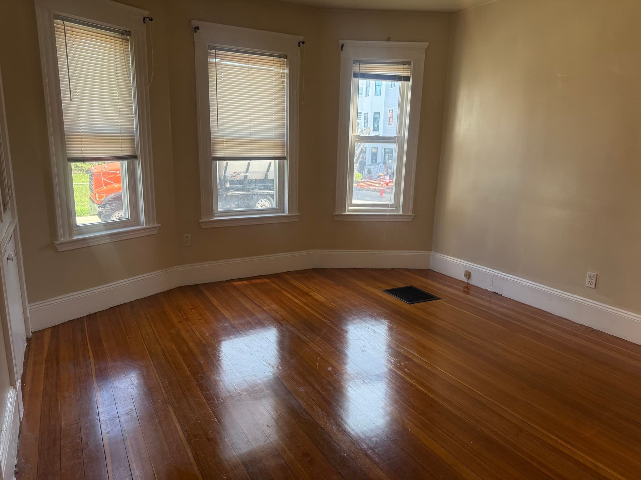 3 Family at 29 Torrey St, Boston MA 02124, Boston, photo 10 of 31