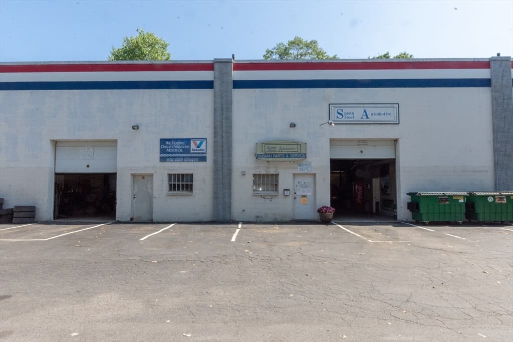 Business Opportunity at 150 Speen Street, Framingham MA 01701, photo 6 of 42