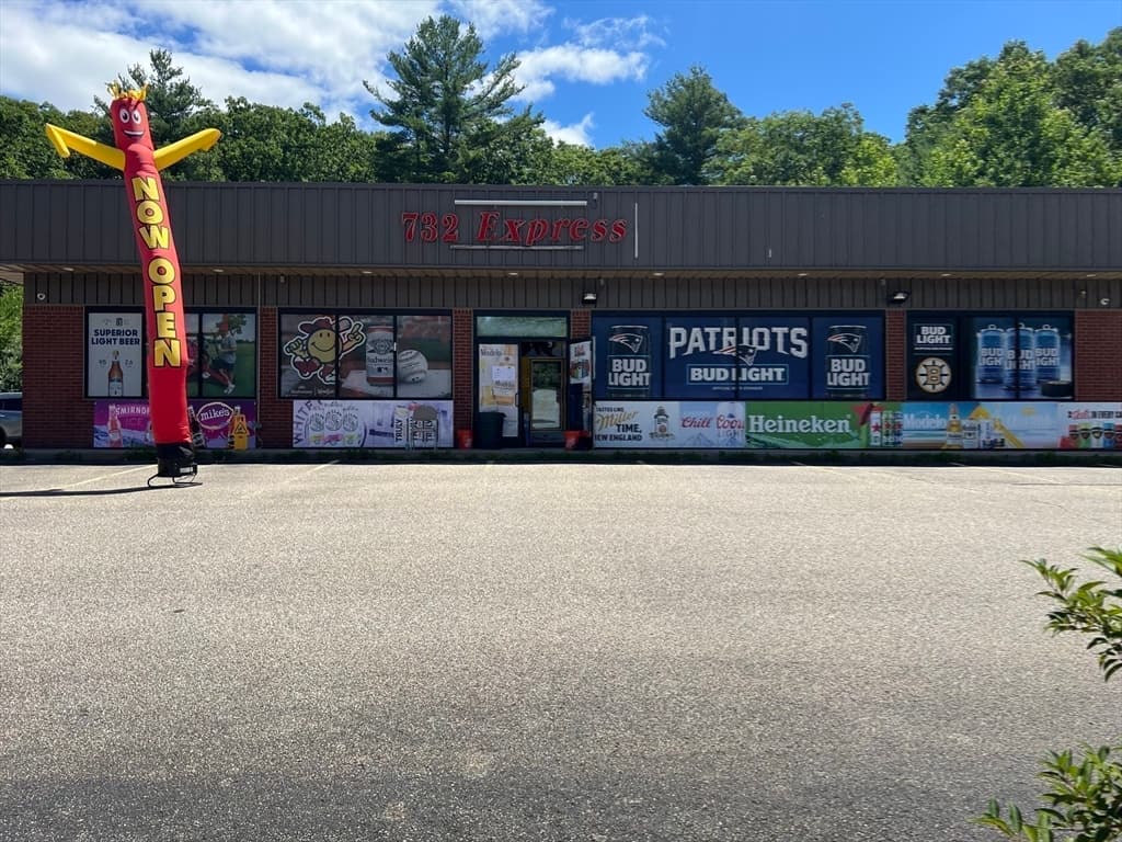 Commercial Sale at 732 Main, Oxford MA 01540, photo 2 of 7