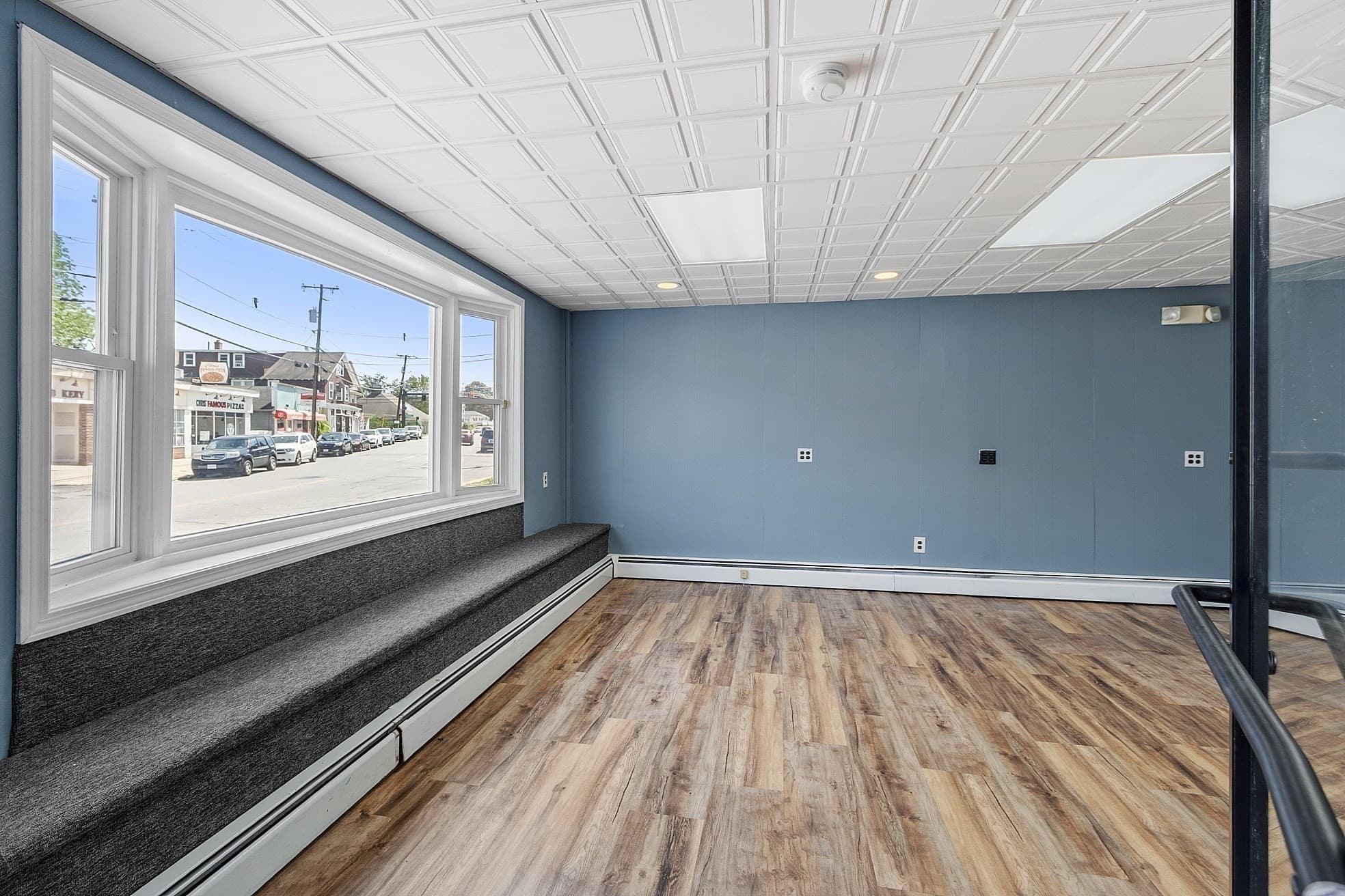 Commercial Sale at 127-129 Lowell St, Methuen MA 01844, Methuen, photo 4 of 35