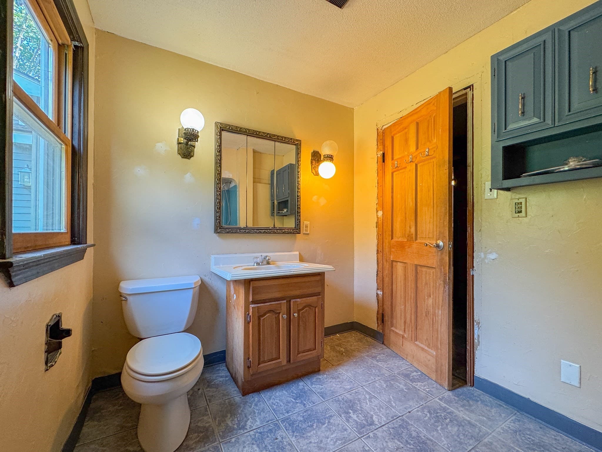 Single Family Residence at 198 Union Rd, Wales MA 01081, Wales, photo 14 of 42