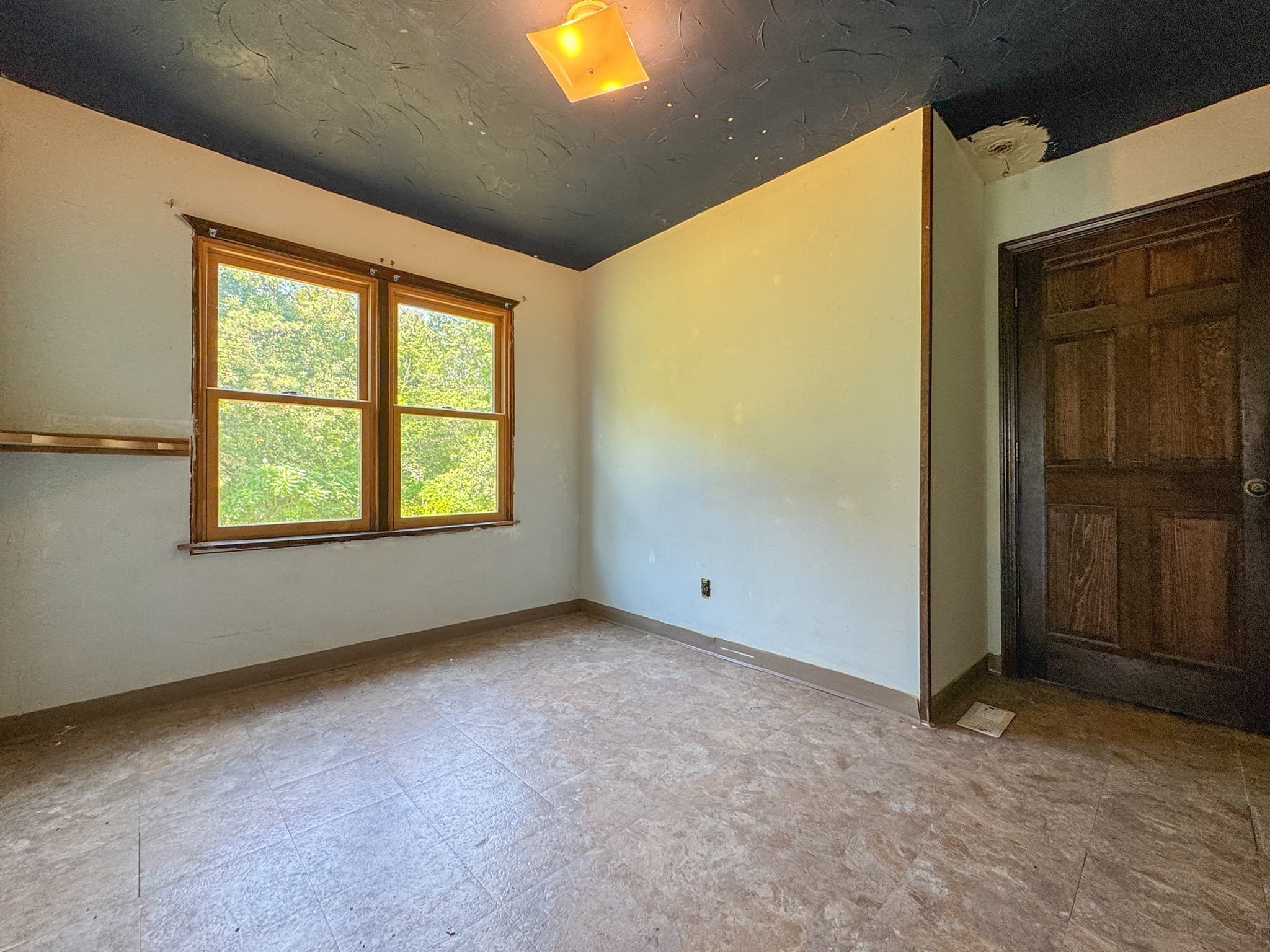 Single Family Residence at 198 Union Rd, Wales MA 01081, Wales, photo 19 of 42
