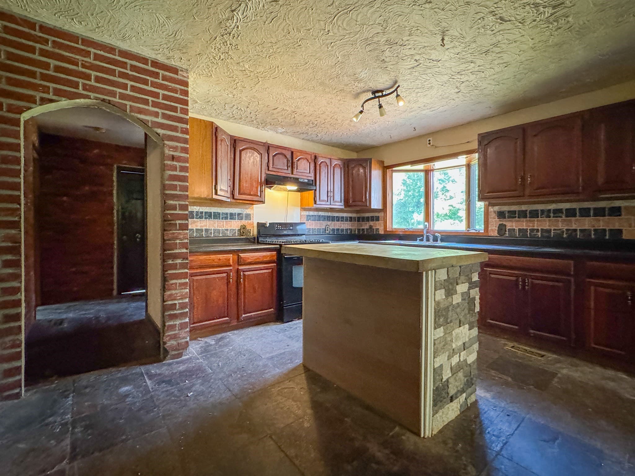 Single Family Residence at 198 Union Rd, Wales MA 01081, Wales, photo 21 of 42
