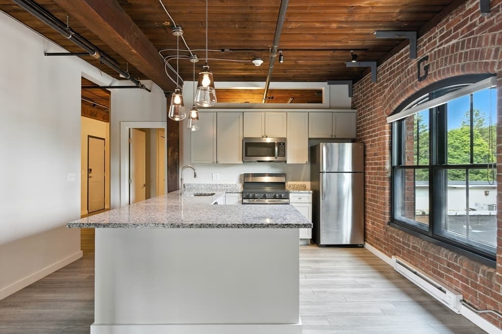 Condominium at 55 Sterling St # 306, Clinton MA 01510, photo 3 of 32
