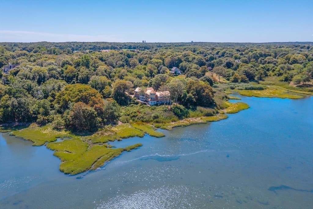 4390 Main, Barnstable MA 02637 photo 3