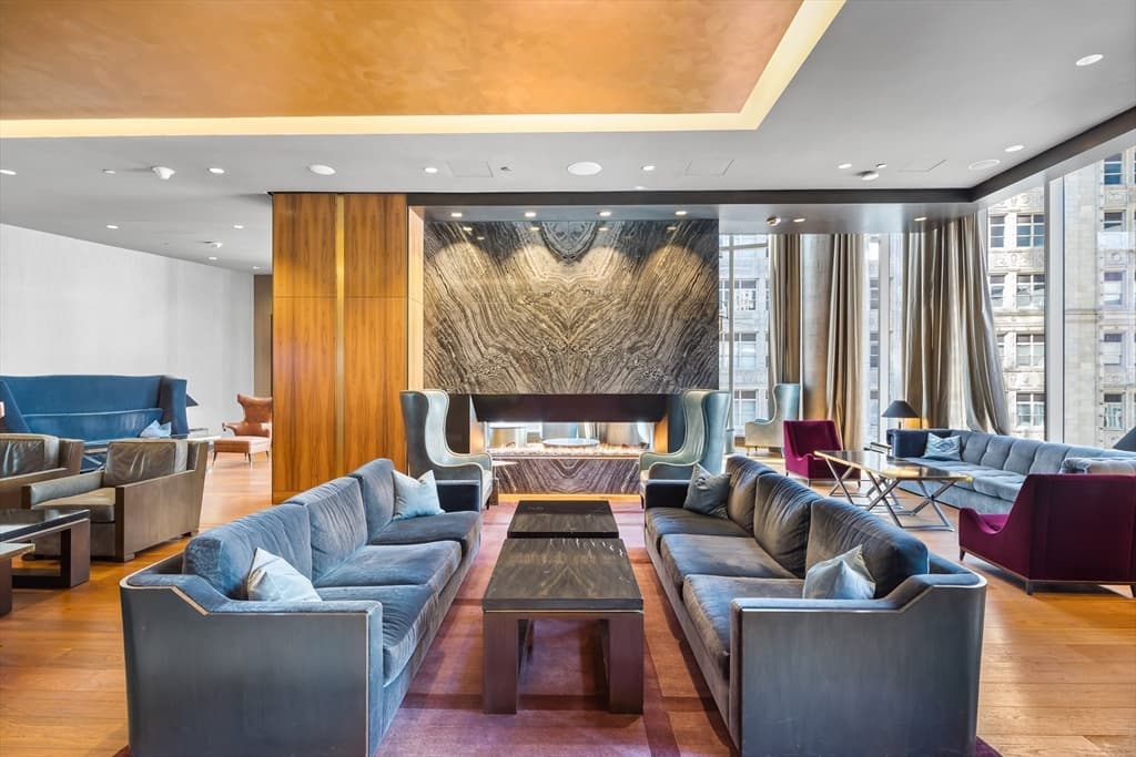 Condominium at 1 Franklin St, Boston MA 02110, photo 39 of 42
