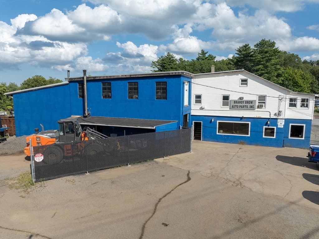 Commercial Sale at 89 Newton Rd, Plaistow NH 03865, Plaistow, photo 7 of 26