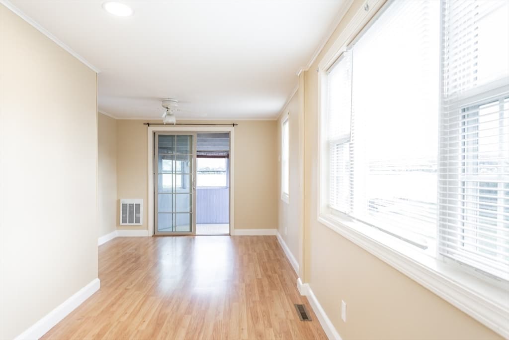 2714 Riverside Ave, Somerset MA 02726 photo 23