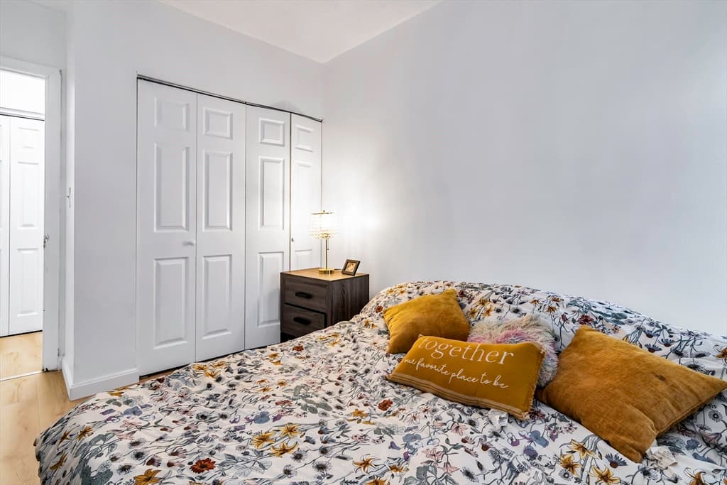 Condominium at 46 Amesbury St # 2B, Lawrence MA 01840, Lawrence, photo 17 of 18