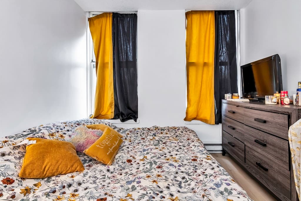 Condominium at 46 Amesbury St # 2B, Lawrence MA 01840, Lawrence, photo 16 of 18