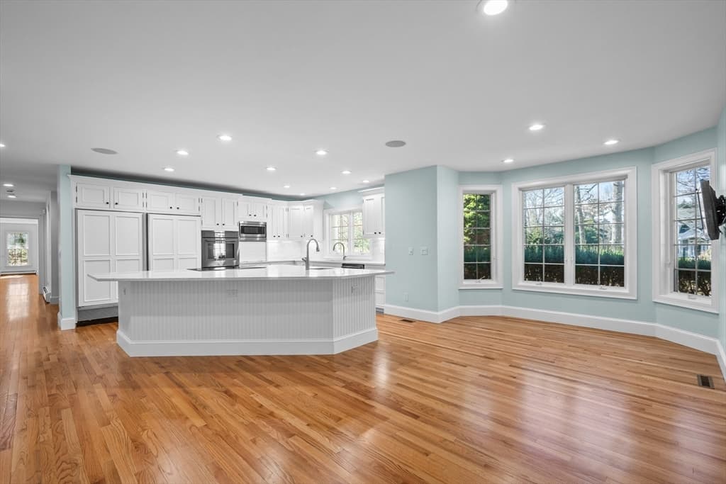 Single Family Residence at 10 Wintergreen Lane, Sandwich MA 02563, Sandwich, photo 32 of 37