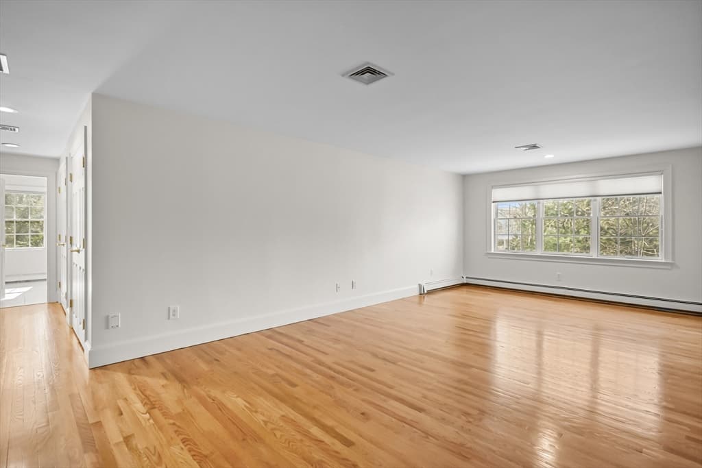 Single Family Residence at 10 Wintergreen Lane, Sandwich MA 02563, Sandwich, photo 19 of 37