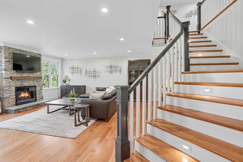 Single Family Residence at 2 Whisper Way, Hopkinton MA 01748, photo 22 of 40