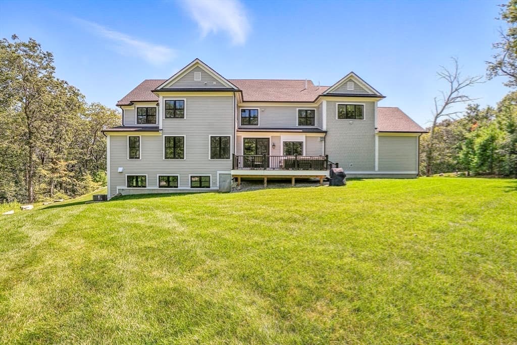 Single Family Residence at 2 Whisper Way, Hopkinton MA 01748, photo 3 of 40