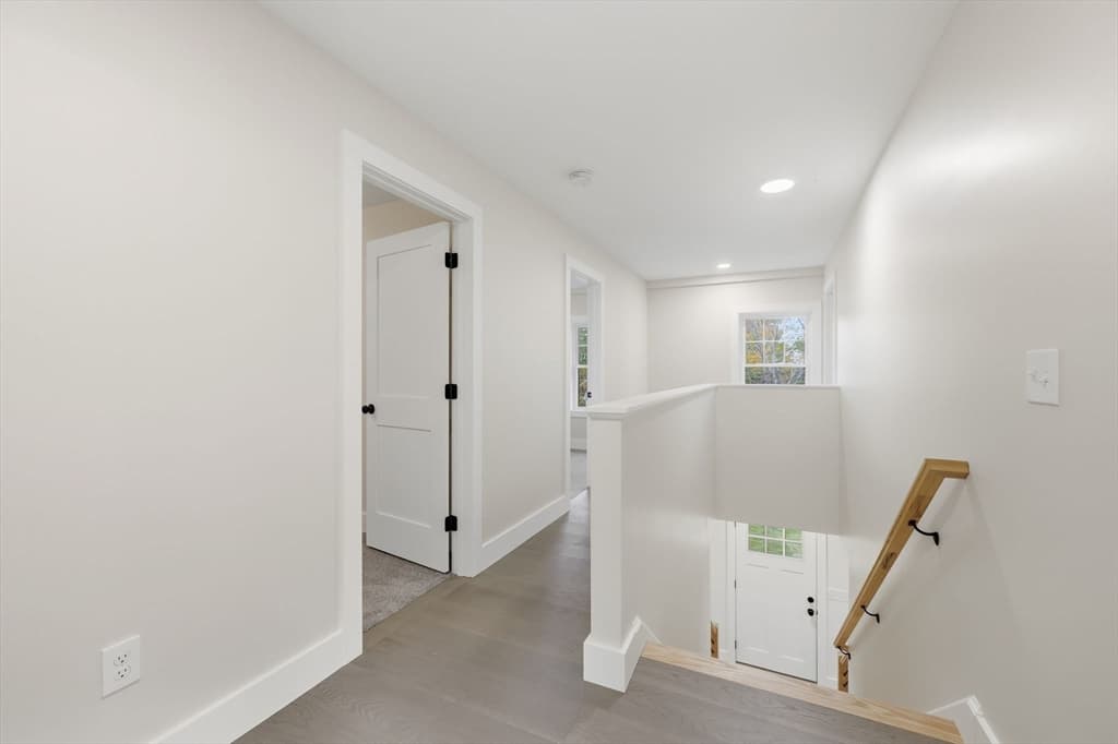 Single Family Residence at 75 Lead Mine Rd, Southampton MA 01073, Southampton, photo 28 of 42